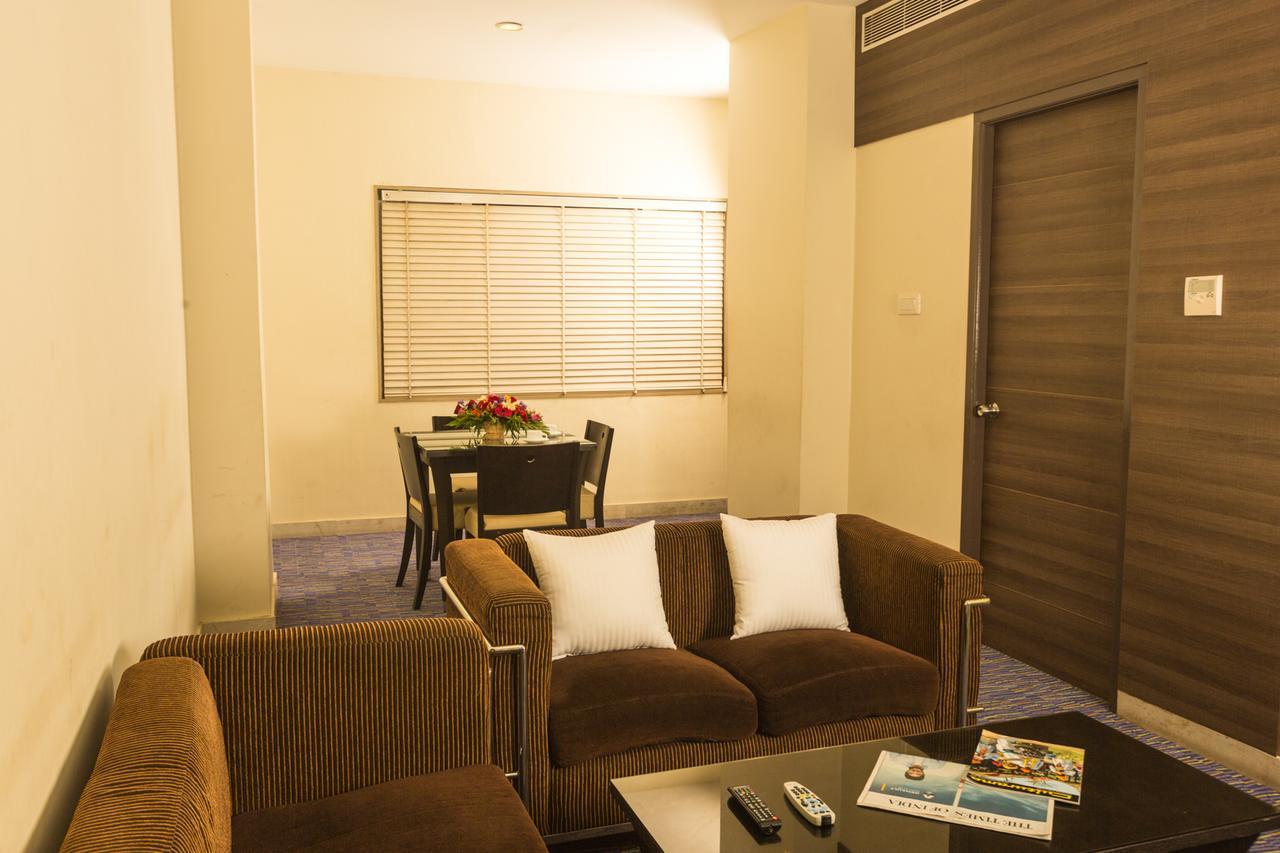 Siesta Star T. Nagar Hotel Chennai Exterior photo
