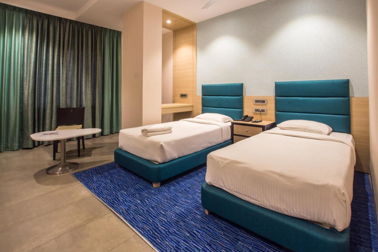 Siesta Star T. Nagar Hotel Chennai Exterior photo